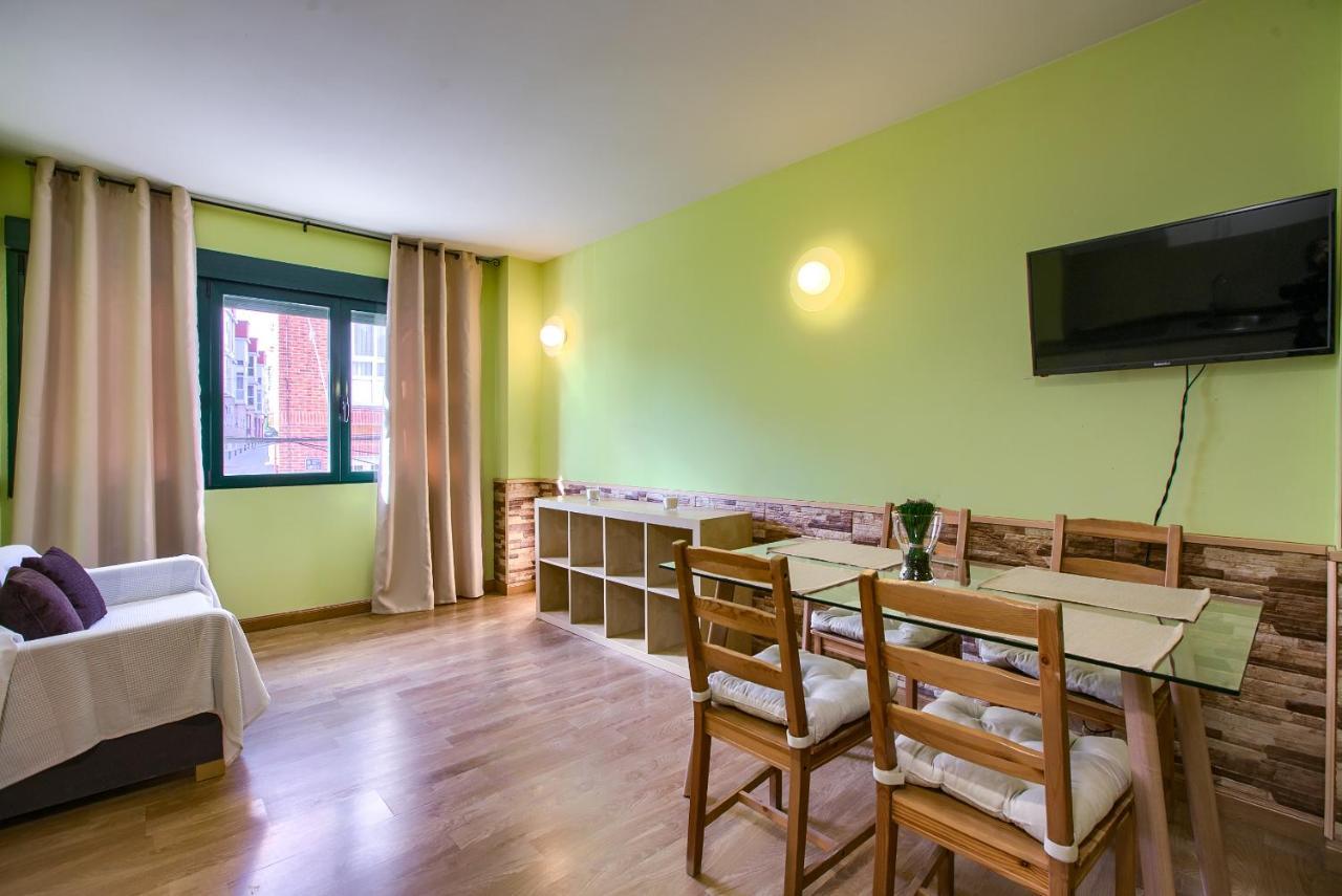 Apartamentos Barajas Madrid Eksteriør billede