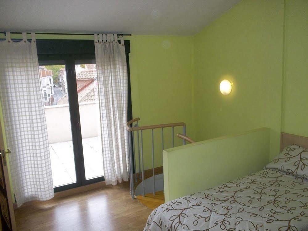 Apartamentos Barajas Madrid Eksteriør billede